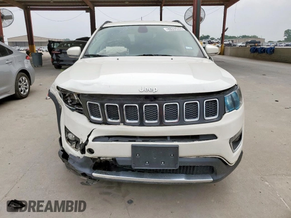 2020 Jeep Compass Limited z VIN 3C4NJCCB4LT122675, wystawiony jako Copart lot #57493495 z przebiegiem 71 533 mil mil oraz Czysty tytuł • Clean title. Historia ofert i sprzedaży dostępna na DreamBid. Obrazek 5.