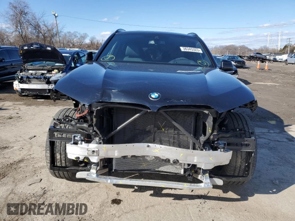 2019 BMW X5 xDrive40i with VIN 5UXCR6C5XKLL05938, listed as a Copart auction lot 38345323 with 33,265 mi miles. Bid and sale history available at carsss.com. Image 5.