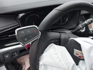 2024 Cadillac XT6 AWD Premium Luxury with VIN 1GYKPDRS5RZ755230, listed as a IAAI auction lot 41219059 with Not Provided miles. Bid and sale history available at carsss.com. Image 11.
