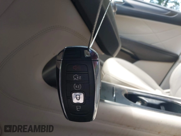 2017 Lincoln MKC Premiere with VIN 5LMCJ1C90HUL52132, listed as a IAAI auction lot 42611380 with 141,981 mi miles and . Bid and sale history available at DreamBid. Image 11.