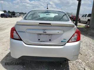 2016 Nissan Versa S z VIN 3N1CN7AP3GL859294, wystawiony jako Copart lot #57069925 z przebiegiem 124 928 mil mil oraz Czysty tytuł • Clean title. Historia ofert i sprzedaży dostępna na DreamBid. Obrazek 6.