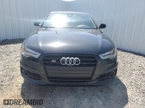 2014 Audi S6 Prestige z VIN WAUF2AFC9EN133262, wystawiony jako Copart lot #48524255 z przebiegiem 120 103 mil mil oraz Tytuł czysty. Historia ofert i sprzedaży dostępna na DreamBid. Obrazek 5.