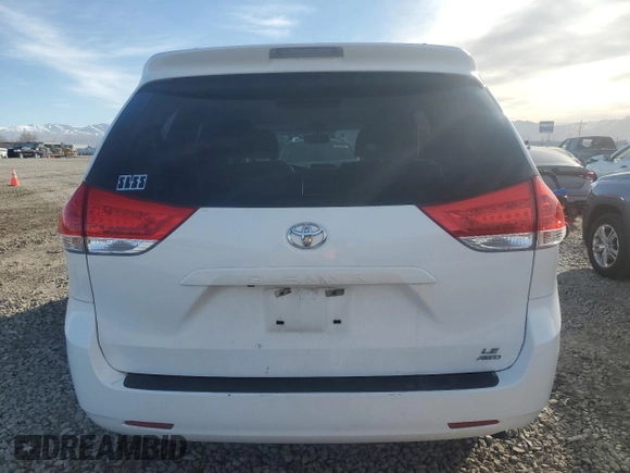 2014 Toyota Sienna LE with VIN 5TDJK3DC3ES085263, listed as a Copart auction lot 46719465 with Not Provided miles and Clean Title. Bid and sale history available at DreamBid. Image 6.