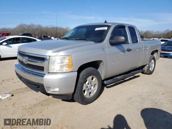 2007 Chevrolet Silverado 1500 LT w/1LT with VIN 2GCEC19J371607233, listed as a Copart auction lot 43325445 with 211,783 mi miles and Salvage Title. Bid and sale history available at carsss.com. Image 1.