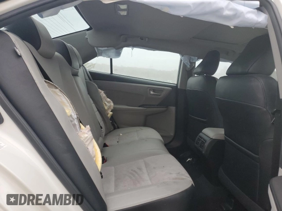 2015 Toyota Camry XLE with VIN 4T1BF1FK6FU923117, listed as a Copart auction lot 78400594 with 68,816 mi miles and Salvage Title. Bid and sale history available at carsss.com. Image 11.
