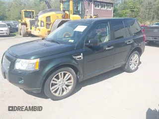 2010 Land Rover LR2 HSE z VIN SALFR2BN8AH170249, wystawiony jako IAAI lot #42244748 z przebiegiem 119 450 mil mil oraz . Historia ofert i sprzedaży dostępna na DreamBid. Obrazek 2.