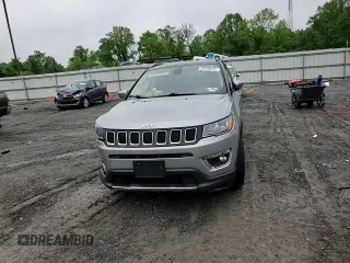 2020 Jeep Compass Limited z VIN 3C4NJCCBXLT211330, wystawiony jako Copart lot #56938845 z przebiegiem 98 968 mil mil oraz Szkoda całkowita • Salvage title. Historia ofert i sprzedaży dostępna na DreamBid. Obrazek 14.