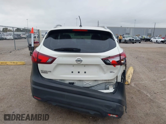 2017 Nissan Rogue S z VIN JN1BJ1CP8HW014731, wystawiony jako IAAI lot #41101662 z przebiegiem 62 882 mil mil oraz . Historia ofert i sprzedaży dostępna na DreamBid. Obrazek 16.