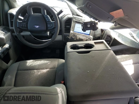 2020 Ford F-350 XL z VIN 1FT8W3DT6LEC60563, wystawiony jako Copart lot #49005965 z przebiegiem 15 864 mil mil oraz Nie do naprawy • Non repairable. Historia ofert i sprzedaży dostępna na DreamBid. Obrazek 8.
