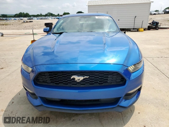 2017 Ford Mustang V6 z VIN 1FA6P8AM3H5339037, wystawiony jako Copart lot #54262685 z przebiegiem 106 367 mil mil oraz Czysty tytuł • Clean title. Historia ofert i sprzedaży dostępna na DreamBid. Obrazek 5.