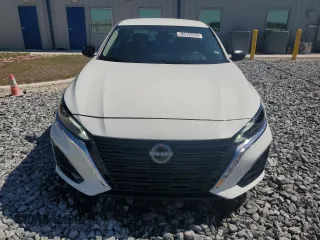 2025 Nissan Altima SV with VIN 1N4BL4DV2SN347595, listed as a Copart auction lot 53655085 with 6,900 mi miles and Clean Title. Bid and sale history available at carsss.com. Image 5.