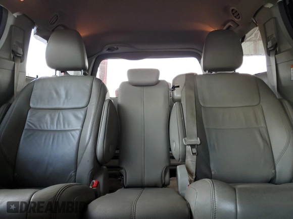 2018 Toyota Sienna XLE Auto Access Seat with VIN 5TDYZ3DC1JS934925, listed as a Copart auction lot 60167375 with 103,859 mi miles and Salvage title. Bid and sale history available at DreamBid. Image 10.