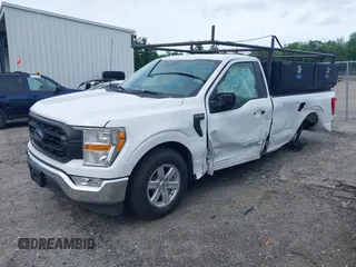 2022 Ford F-150 XL z VIN 1FTMF1CB4NKE00254, wystawiony jako IAAI lot #42334773 z przebiegiem 42 423 mil mil oraz . Historia ofert i sprzedaży dostępna na DreamBid. Obrazek 18.