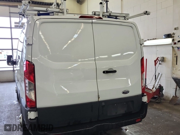 2020 Ford Transit Cargo с VIN 1FTBR2YG9LKB09125, выставлен на аукционе IAAI как лот 42720871 с пробегом 98 738 миль миль и . История ставок и продаж доступна на DreamBid. Изображение 8.