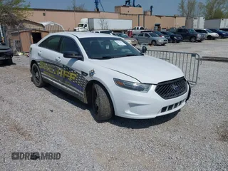 2015 Ford Police Interceptor с VIN 1FAHP2MK6FG173422, выставлен на аукционе IAAI как лот 42011247 с пробегом 188 804 миль миль и . История ставок и продаж доступна на DreamBid. Изображение 1.