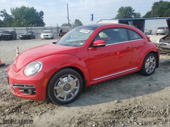 2018 Volkswagen Beetle SE with VIN 3VWJD7ATXJM728687, listed as a Copart auction lot 63242054 with 84,502 mi miles and Salvage Title. Bid and sale history available at carsss.com. Image 1.