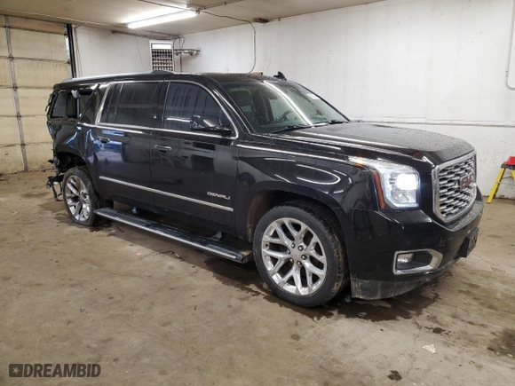 2020 GMC Yukon XL Denali with VIN 1GKS2HKJ3LR284607, listed as a Copart auction lot 86979224 with 85,304 mi miles and Salvage Title. Bid and sale history available at carsss.com. Image 4.