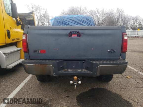 2008 Ford F-350 XL z VIN 1FTWW315X8EA98344, wystawiony jako Copart lot #42523635 z przebiegiem 74 639 mil mil oraz Czysty tytuł • Clean title. Historia ofert i sprzedaży dostępna na DreamBid. Obrazek 6.