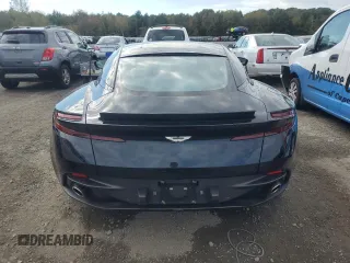 2017 Aston Martin DB11 z VIN SCFRMFAV5HGL02557, wystawiony jako Copart lot #74946544 z przebiegiem Nie podano mil oraz Szkody całkowita. Historia ofert i sprzedaży dostępna na DreamBid. Obrazek 6.