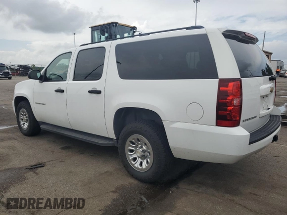 2011 Chevrolet Suburban Commercial with VIN 1GNSK5E33BR312726, listed as a Copart auction lot 61437945 with 190,441 mi miles and Clean title. Bid and sale history available at DreamBid. Image 2.