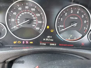 2018 BMW 3 Series 330i xDrive with VIN WBA8D9G53JNU66956, listed as a IAAI auction lot 41201267 with 71,754 mi miles. Bid and sale history available at carsss.com. Image 7.