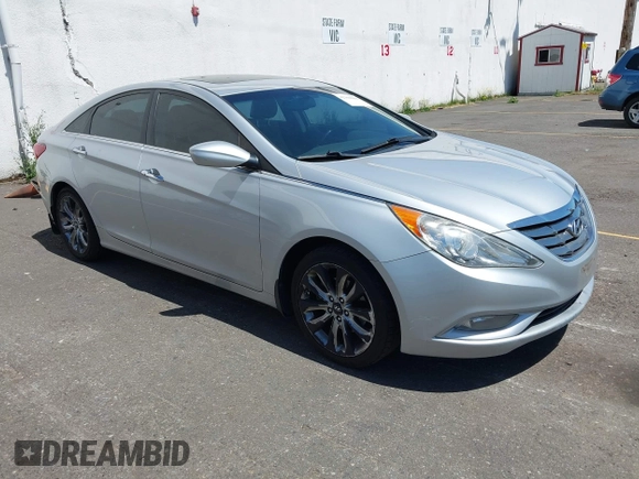 2012 Hyundai Sonata Limited z VIN 5NPEC4AC5CH370901, wystawiony jako IAAI lot #42369650 z przebiegiem 210 863 mil mil oraz . Historia ofert i sprzedaży dostępna na DreamBid. Obrazek 1.