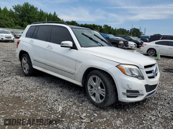 2014 Mercedes-Benz GLK 350 with VIN WDCGG8JB5EG309075, listed as a Copart auction lot 63410774 with 151,109 mi miles and Salvage Title. Bid and sale history available at DreamBid. Image 4.