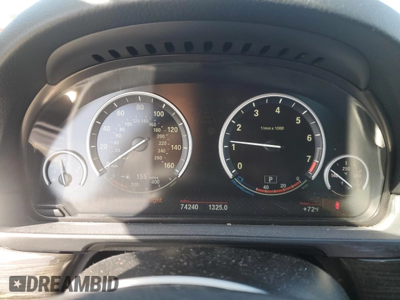2013 BMW 5 Series 528i with VIN WBAXG5C58DD229195, listed as a Copart auction lot 52193215 with 74,240 mi miles and Salvage Title. Bid and sale history available at carsss.com. Image 9.