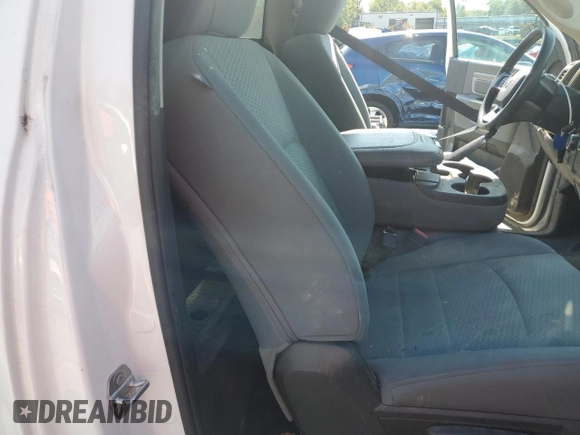 2016 Ram 1500 Tradesman z VIN 3C6JR6DG6GG209776, wystawiony jako Copart lot #72992604 z przebiegiem 56 753 mil mil oraz Szkoda całkowita • Salvage title. Historia ofert i sprzedaży dostępna na DreamBid. Obrazek 10.