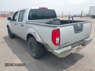 2011 Nissan Frontier Pro-4X with VIN 1N6AD0EV8BC434100, listed as a IAAI auction lot 42745419 with 264,222 mi miles and . Bid and sale history available at DreamBid. Image 3.