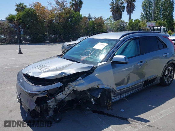 2024 Kia Niro Wind with VIN KNDCR3L13R5082380, listed as a IAAI auction lot 42185502 with 52,673 mi miles and . Bid and sale history available at DreamBid. Image 6.