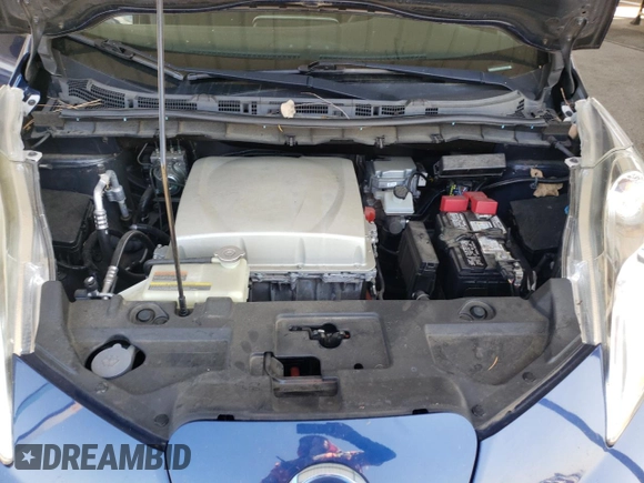 2016 Nissan LEAF S with VIN 1N4BZ0CPXGC315085, listed as a Copart auction lot 61111805 with 65,201 mi miles and Salvage title. Bid and sale history available at DreamBid. Image 11.