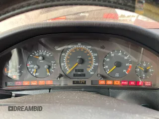 1995 Mercedes-Benz S with VIN WDBGA51E5SA224377, listed as a Copart auction lot 75064964 with 208,782 mi miles and Clean Title. Bid and sale history available at DreamBid. Image 9.