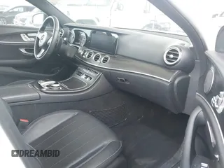 2018 Mercedes-Benz E 300 with VIN WDDZF4JB0JA371240, listed as a IAAI auction lot 42061937 with 66,167 mi miles and . Bid and sale history available at DreamBid. Image 5.
