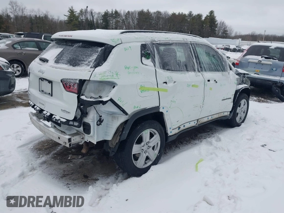 2022 Jeep Compass Latitude with VIN 3C4NJDBB0NT181278, listed as a IAAI auction lot 41502849 with 30,827 mi miles and . Bid and sale history available at DreamBid. Image 4.