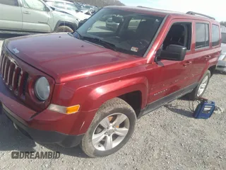 2014 Jeep Patriot Sport with VIN 1C4NJRBB8ED689016, listed as a IAAI auction lot 41613215 with 180,047 mi miles and . Bid and sale history available at carsss.com. Image 18.