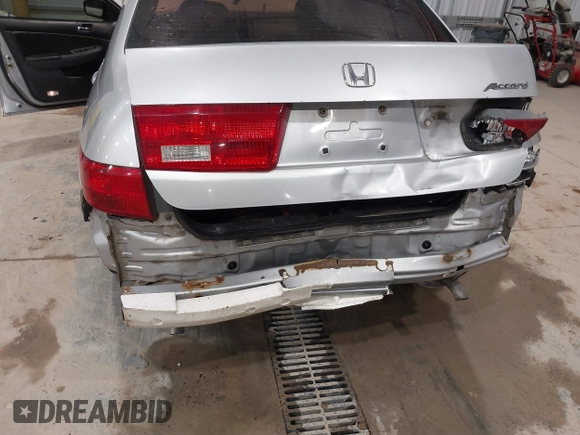2005 Honda Accord EX-L z VIN 1HGCM66535A037120, wystawiony jako IAAI lot #41452539 z przebiegiem 173 382 mil mil oraz . Historia ofert i sprzedaży dostępna na DreamBid. Obrazek 6.