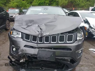 2018 Jeep Compass Latitude with VIN 3C4NJDBB5JT337129, listed as a IAAI auction lot 42330631 with 126,827 mi miles and . Bid and sale history available at DreamBid. Image 11.