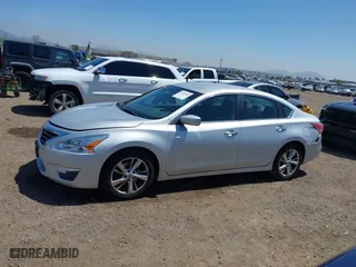 2013 Nissan Altima 2.5 SL with VIN 1N4AL3AP2DN533037, listed as a IAAI auction lot 41985866 with 106,806 mi miles. Bid and sale history available at carsss.com. Image 14.