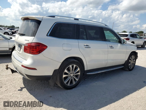 2015 Mercedes-Benz GL-Class GL 350 BlueTEC with VIN 4JGDF2EEXFA486430, listed as a Copart auction lot 67893543 with 167,376 mi miles. Bid and sale history available at carsss.com. Image 3.
