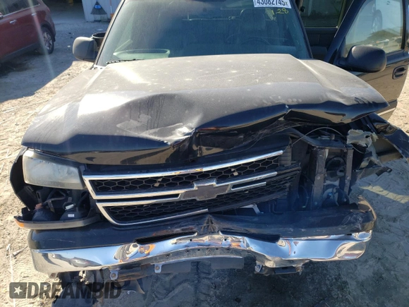 2006 Chevrolet Silverado 1500 LT1 with VIN 1GCEC19T06Z154227, listed as a Copart auction lot 43082745 with 197,982 mi miles and Salvage Title. Bid and sale history available at DreamBid. Image 12.