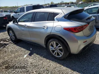 2018 Infiniti QX30 Luxury z VIN SJKCH5CP0JA050711, wystawiony jako Copart lot #48194225 z przebiegiem 116 892 mil mil oraz Szkoda całkowita • Salvage title. Historia ofert i sprzedaży dostępna na DreamBid. Obrazek 2.