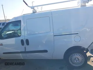 2019 Ram ProMaster City Cargo Tradesman z VIN ZFBHRFAB1K6N89591, wystawiony jako IAAI lot #41129142 z przebiegiem 63 225 mil mil oraz . Historia ofert i sprzedaży dostępna na DreamBid. Obrazek 14.