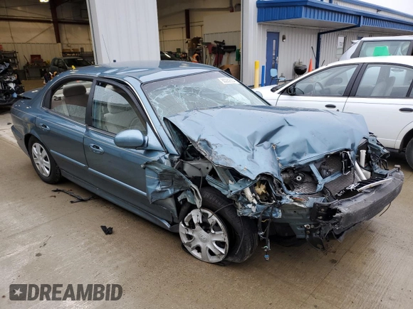 2005 Hyundai Sonata GL with VIN KMHWF25S75A161540, listed as a Copart auction lot 80282554 with 0 mi miles and Non Repairable. Bid and sale history available at carsss.com. Image 4.