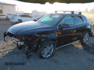2019 Audi Q5 Premium Plus with VIN WA1BNAFY7K2051011, listed as a IAAI auction lot 41403581 with 1 mi miles. Bid and sale history available at carsss.com. Image 18.