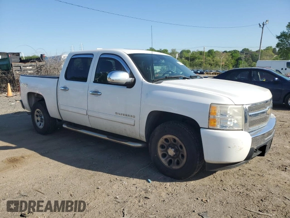 2011 Chevrolet Silverado 1500 LT with VIN 3GCPKSEA1BG105392, listed as a Copart auction lot 54678925 with 140,858 mi miles and Clean Title. Bid and sale history available at DreamBid. Image 4.