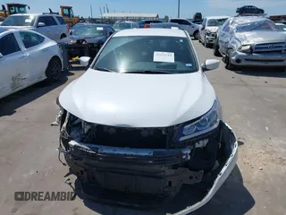 2016 Honda Accord Sport z VIN 1HGCR2F53GA040094, wystawiony jako IAAI lot #42223714 z przebiegiem 301 878 mil mil oraz . Historia ofert i sprzedaży dostępna na DreamBid. Obrazek 12.
