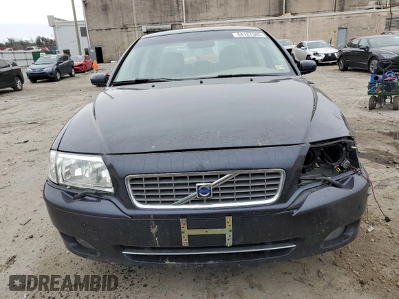 2006 Volvo S80 with VIN YV1TS592561441631, listed as a Copart auction lot 44127585 with 215,682 mi miles and Salvage title. Bid and sale history available at DreamBid. Image 5.