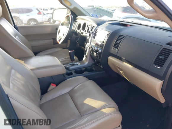 2015 Toyota Sequoia Platinum with VIN 5TDDW5G1XFS121006, listed as a IAAI auction lot 41359331 with 146,031 mi miles and . Bid and sale history available at DreamBid. Image 5.