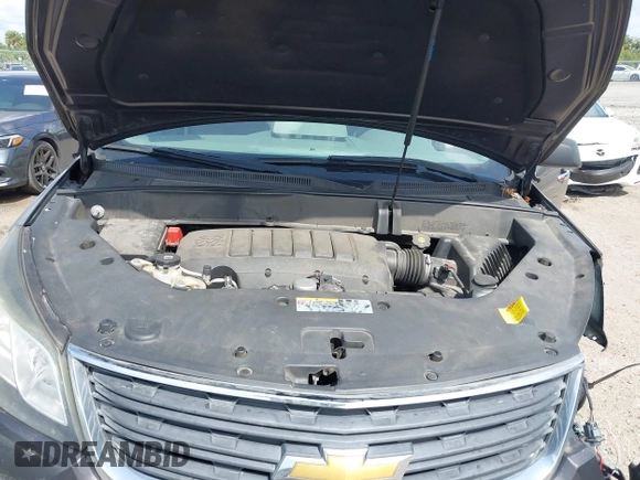 2017 Chevrolet Traverse LS with VIN 1GNKRFKD8HJ202180, listed as a IAAI auction lot 41961285 with 120,910 mi miles. Bid and sale history available at carsss.com. Image 10.